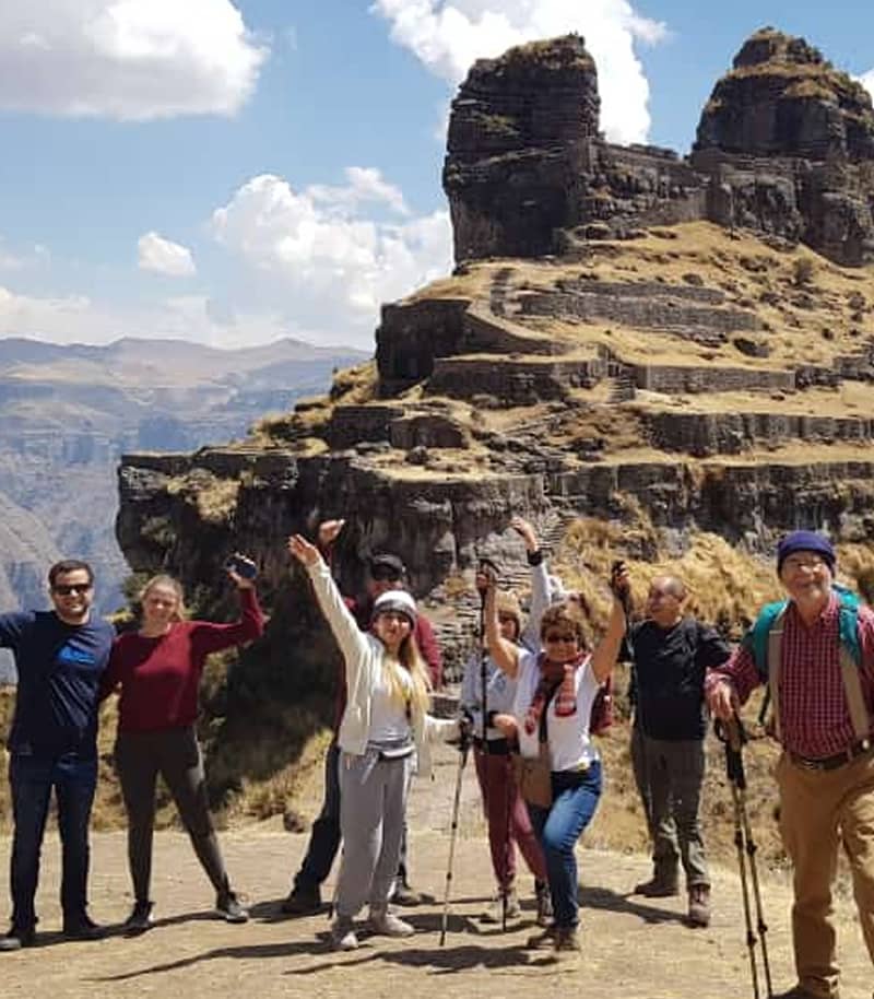 Waqrapukara Tour